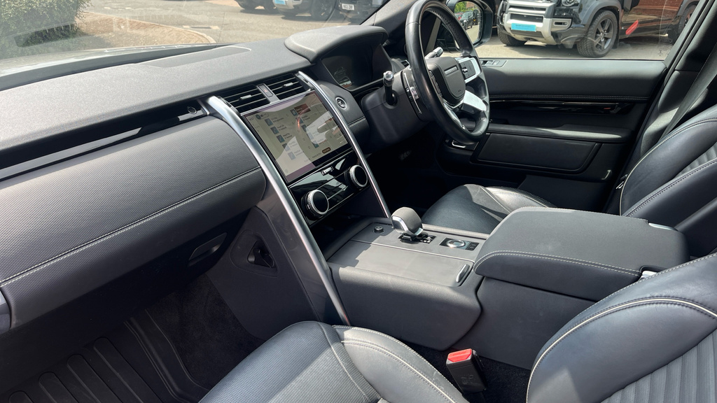 Land Rover Discovery 3.0 D300 R-dynamic Hse Grey #10
