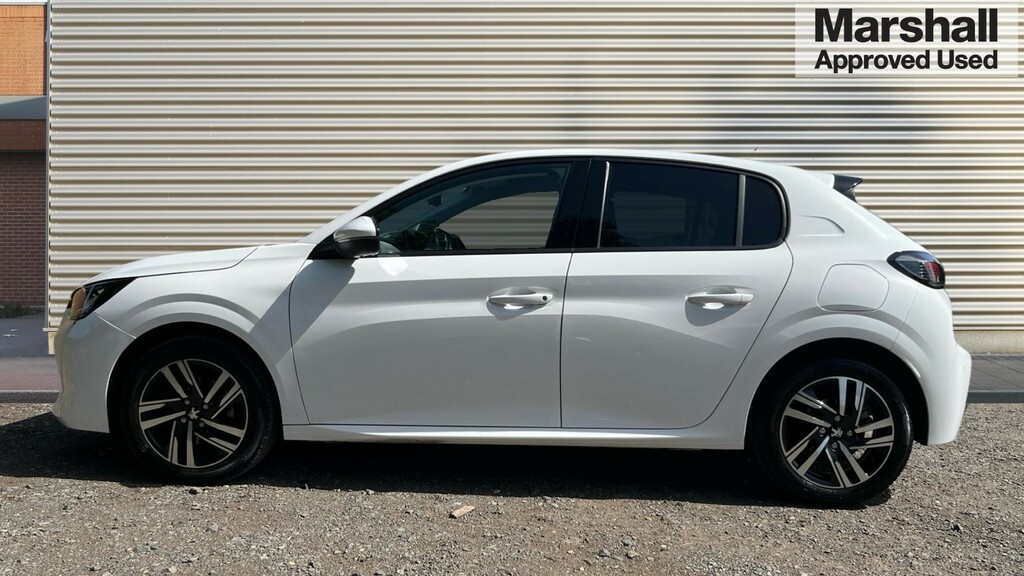 Peugeot 208 208 1.2 Puretech 100 Allure Premium RV71LUD White #6