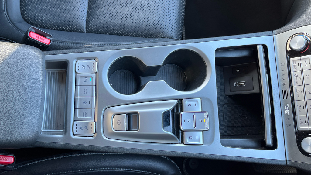 Hyundai Kona Premium Se Grey #44