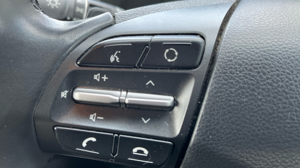 Hyundai Kona Premium Se Grey #23