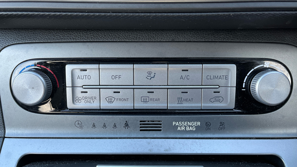 Hyundai Kona Premium Se Grey #48
