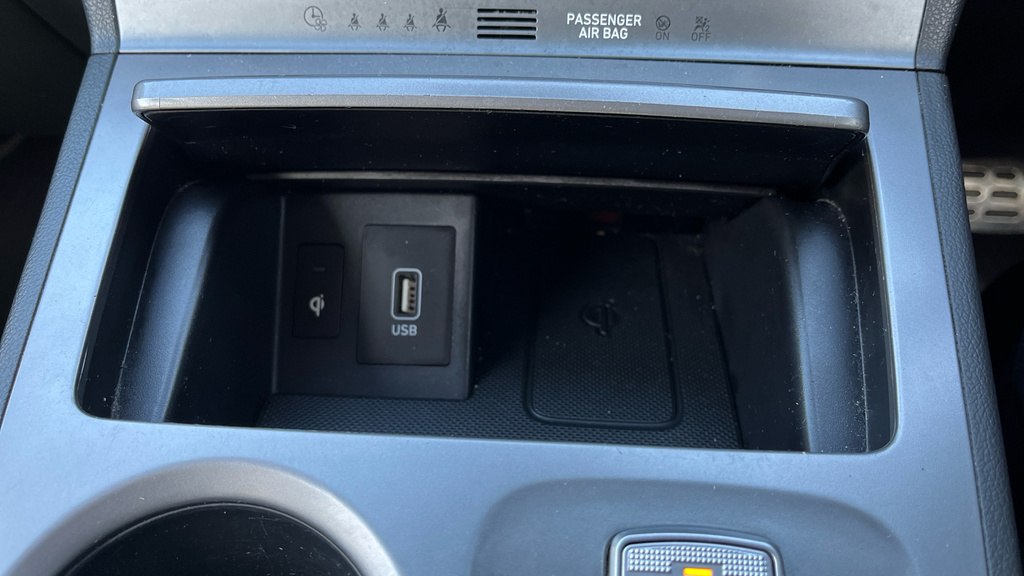 Hyundai Kona Premium Se Grey #43