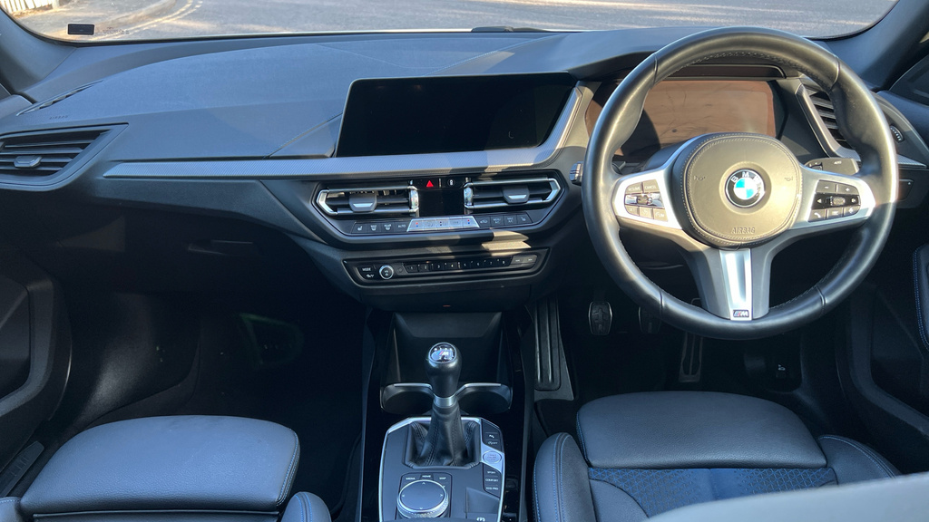 BMW 2 Series 2 Series 218I 136 M Sport White #4