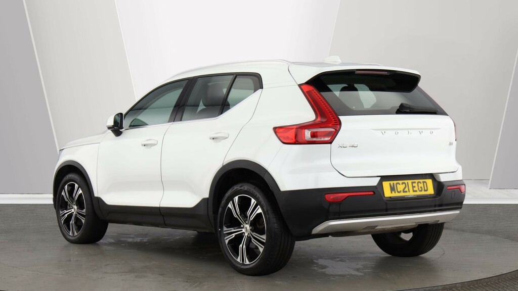 Volvo XC40 Xc40 2.0 B4p Inscription Pro White #3