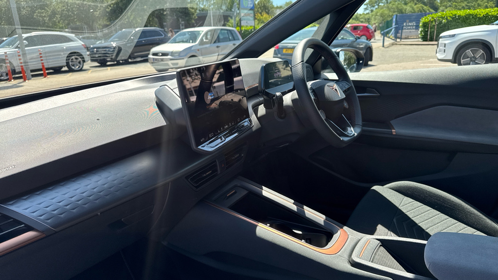 Cupra Born Born 170Kw E-boost V2 59Kwh FG75VJM Black #2
