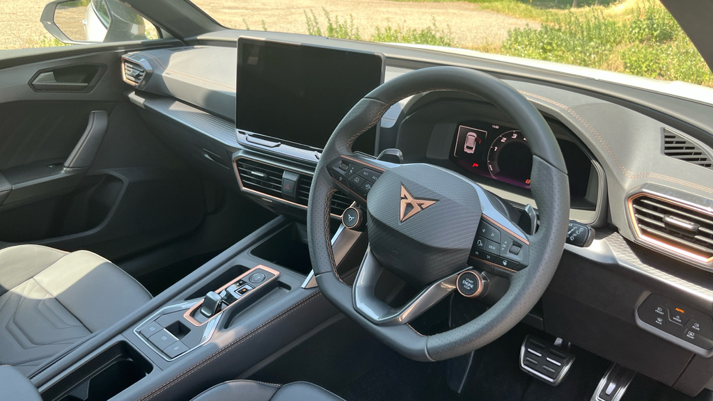 Cupra Leon Leon 1.5 Etsi 150 V3 Dsg KT75RZB White #6
