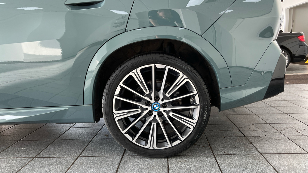 BMW iX2 230Kw Xdrive30 M Sport 65Kwh Techpro Black #26