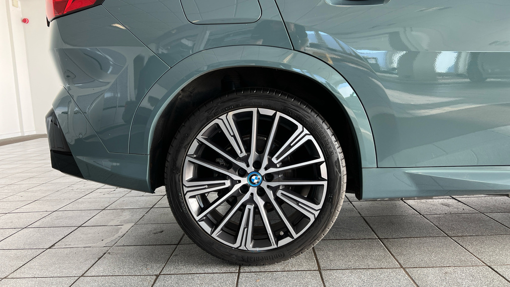 BMW iX2 230Kw Xdrive30 M Sport 65Kwh Techpro Black #27