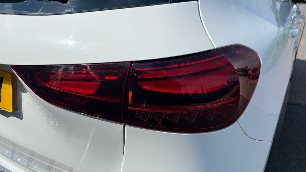 Mercedes-Benz GLA Class 180 Sport Edition Grey #21