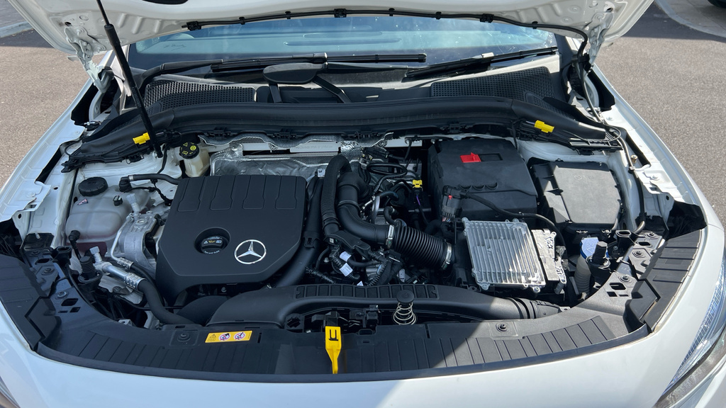 Mercedes-Benz GLA Class 180 Sport Edition Grey #19