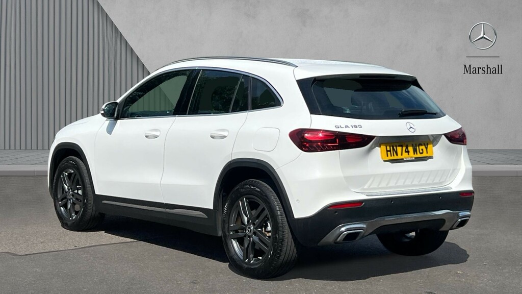 Mercedes-Benz GLA Class 180 Sport Edition Grey #2