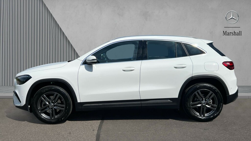 Mercedes-Benz GLA Class 180 Sport Edition Grey #10