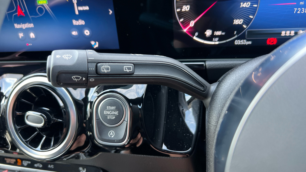 Mercedes-Benz GLA Class 180 Sport Edition Grey #36