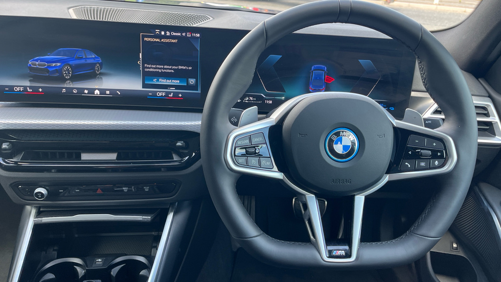BMW 3 Series 3 Series 330E 22.3 Kwh M Sport Step YB75AUW Blue #5