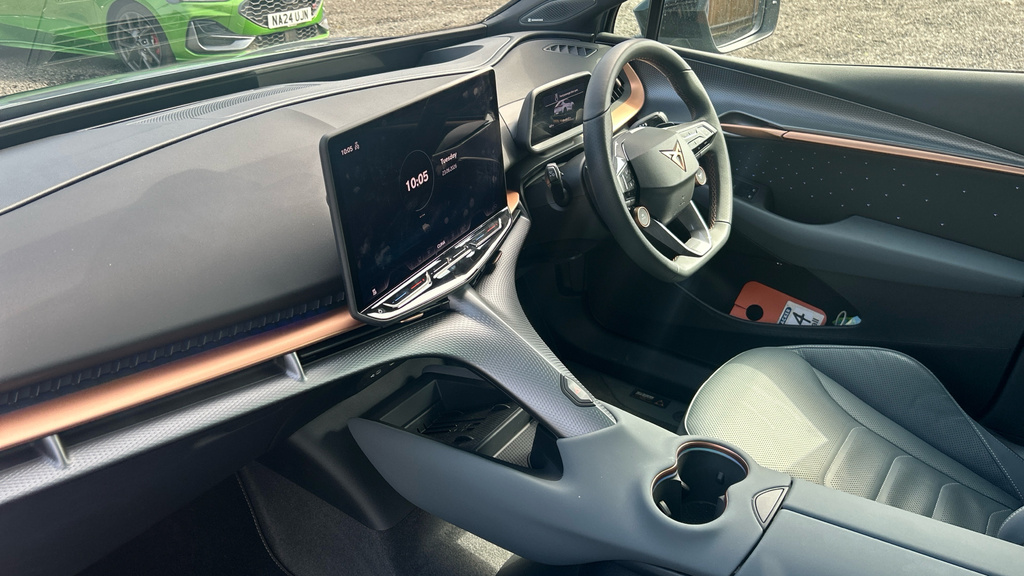 Cupra Tavascan Tavascan 250Kw Vz2 77Kwh Awd Blue #2