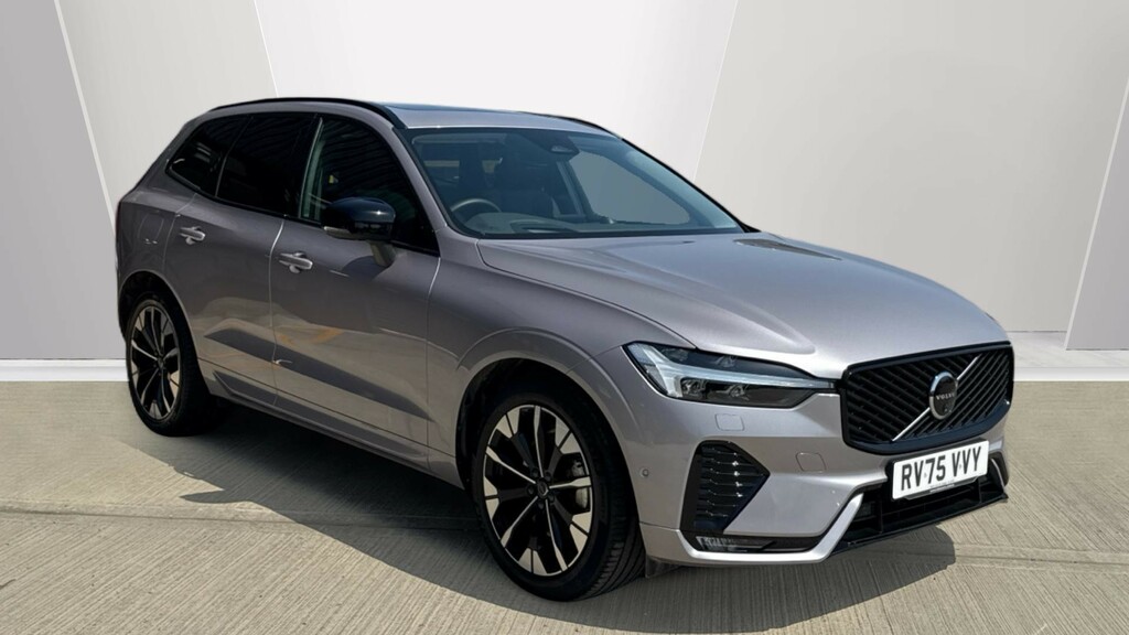 Volvo XC60 Xc60 2.0 B5p Ultra Dark Awd Geartronic Silver