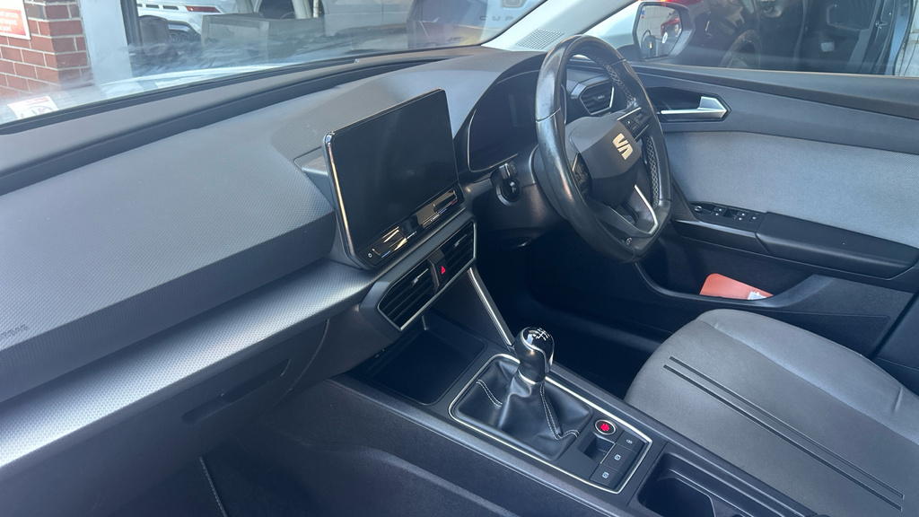 Seat Leon Leon 1.5 Tsi Evo Se Dynamic KT21CJU White #2