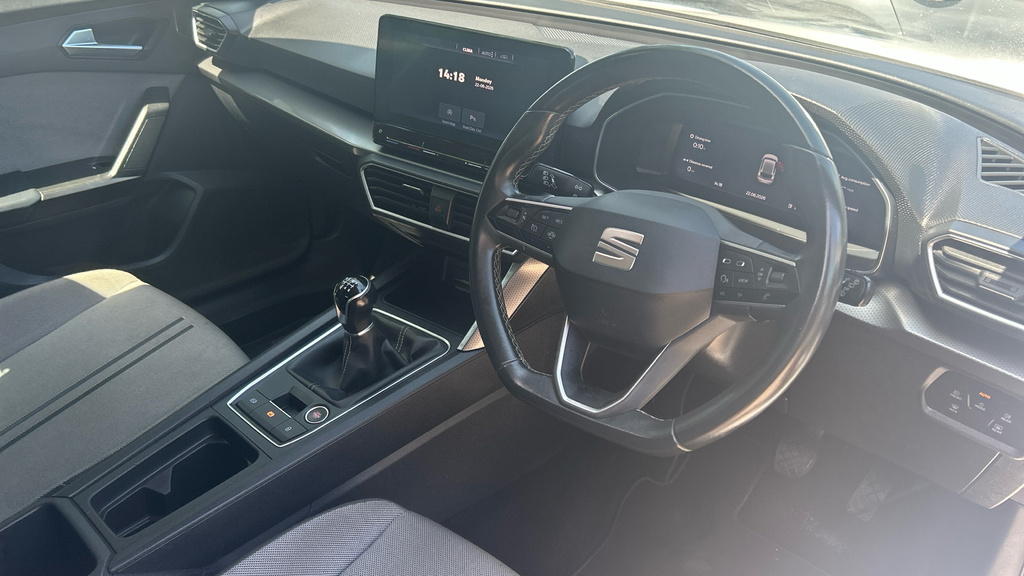 Seat Leon Leon 1.5 Tsi Evo Se Dynamic KT21CJU White #6