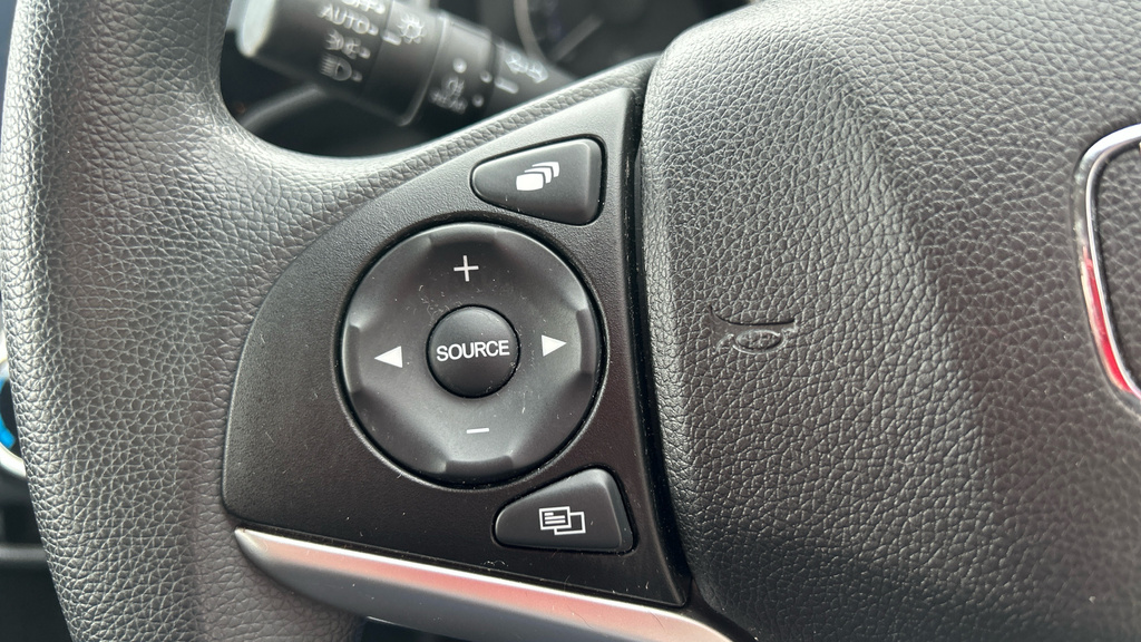 Honda Jazz 1.3 I-vtec Ex Navi Blue #25