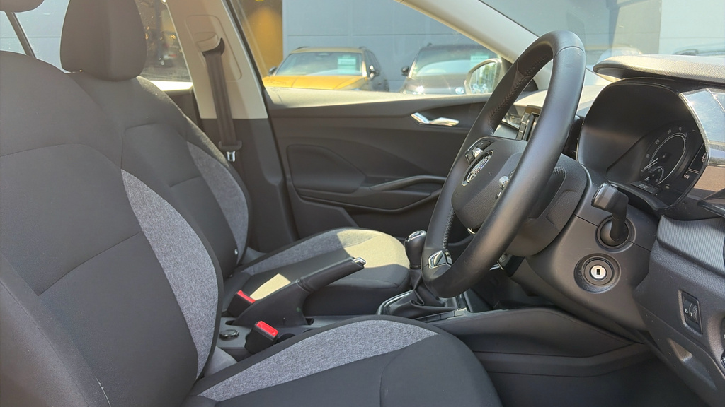 Skoda Fabia 1.0 Tsi Se Comfort Silver #26
