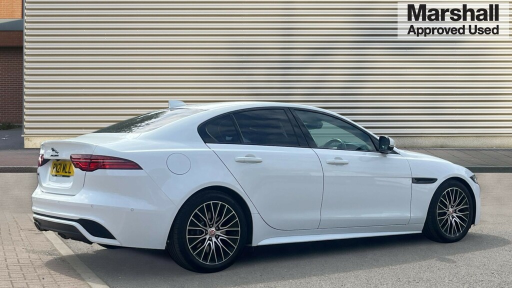 Jaguar XE Xe 2.0 D200 R-dynamic S PN21MLL White #3