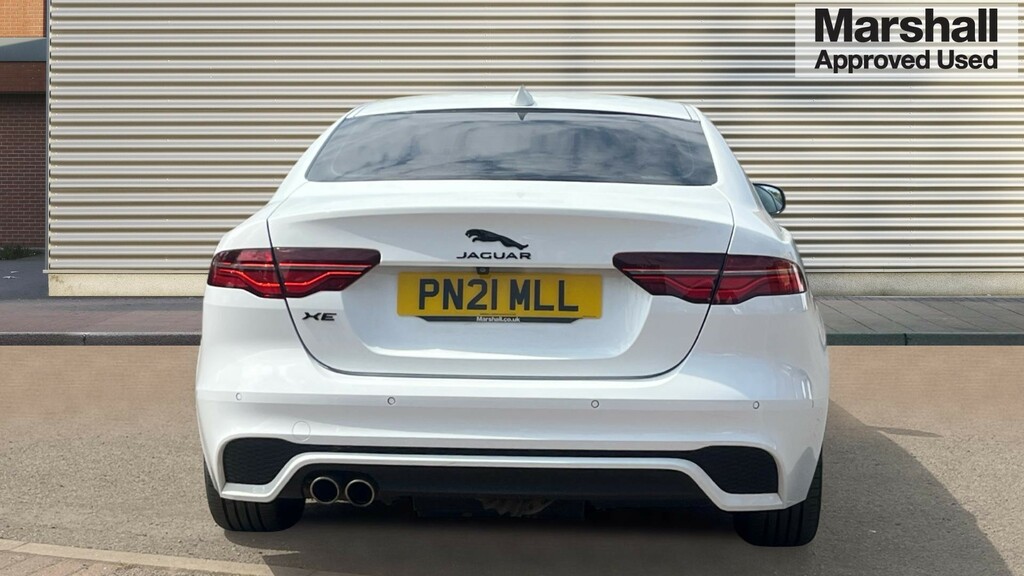 Jaguar XE Xe 2.0 D200 R-dynamic S PN21MLL White #4