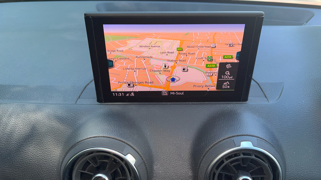 Audi Q2 Audi Q2 S Line 30 Tdi 116 Ps S Tronic Grey #25