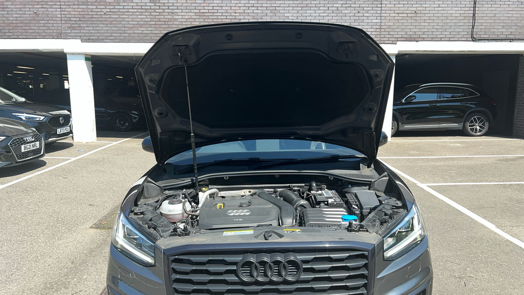 Audi Q2 Audi Q2 S Line 30 Tdi 116 Ps S Tronic Grey #20