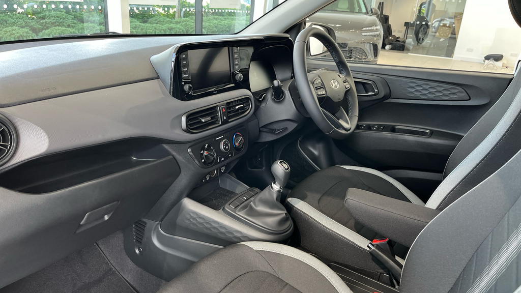 Hyundai I10 1.0 63 Advance Nav Blue #10