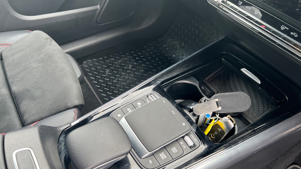 Mercedes-Benz GLA Class Gla 180 Urban Edition Black #28