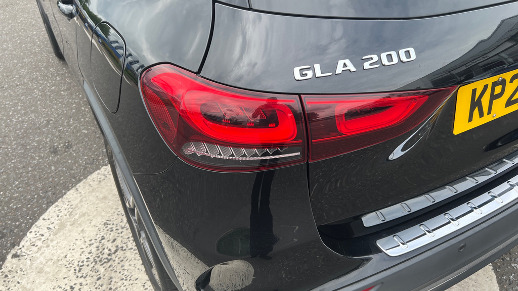 Mercedes-Benz GLA Class Gla 180 Urban Edition Black #60