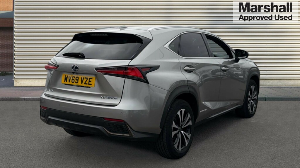 Lexus NX Nx 300H 2.5 F-sport Cvt Premium Packleather Silver #3