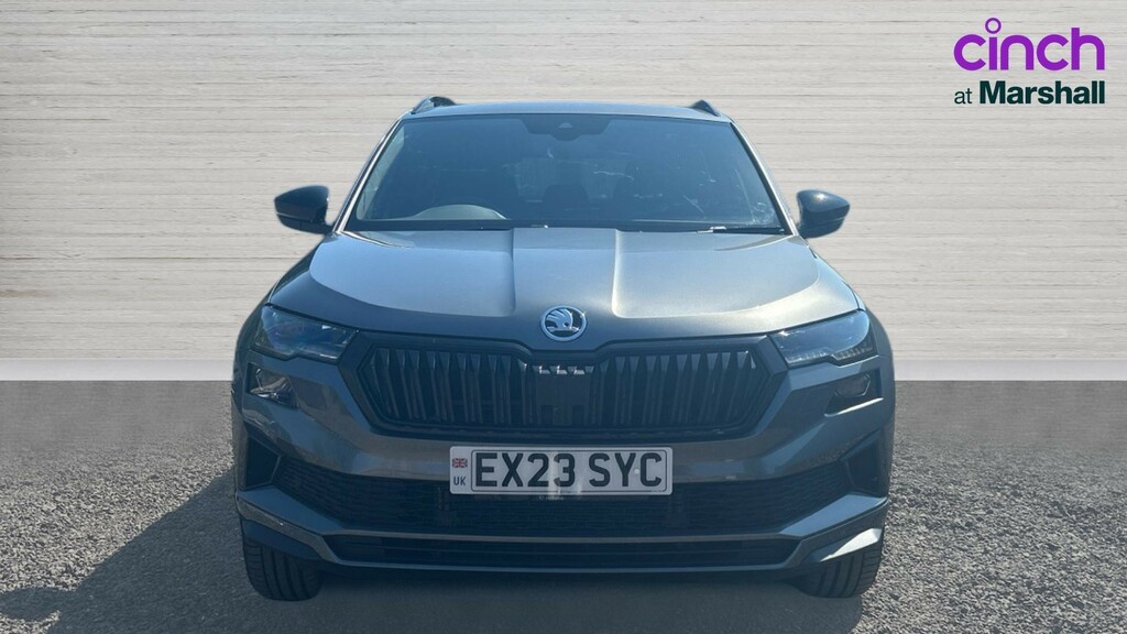 Skoda Karoq Se Drive White #8