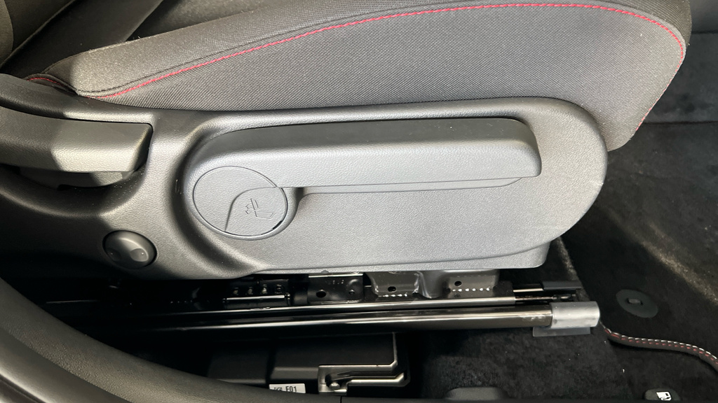 Hyundai Tucson 1.6T Ultimate Silver #32