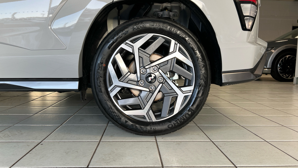 Hyundai Tucson 1.6T Ultimate Silver #18