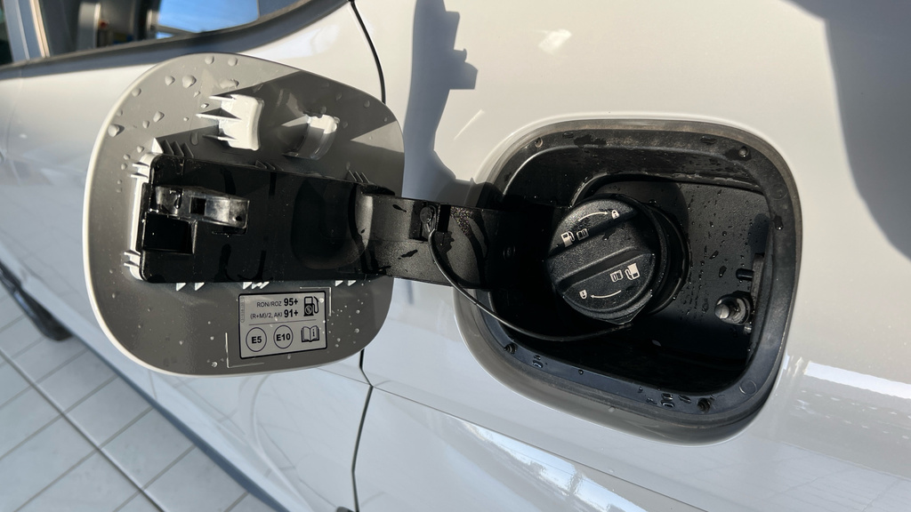 Hyundai Tucson 1.6T Ultimate Silver #21