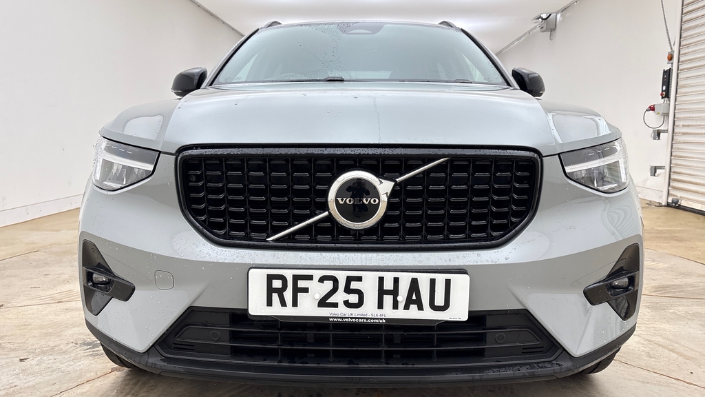 Volvo XC40 Black Edition Plus, B3 Mild Hybrid, Blue #24