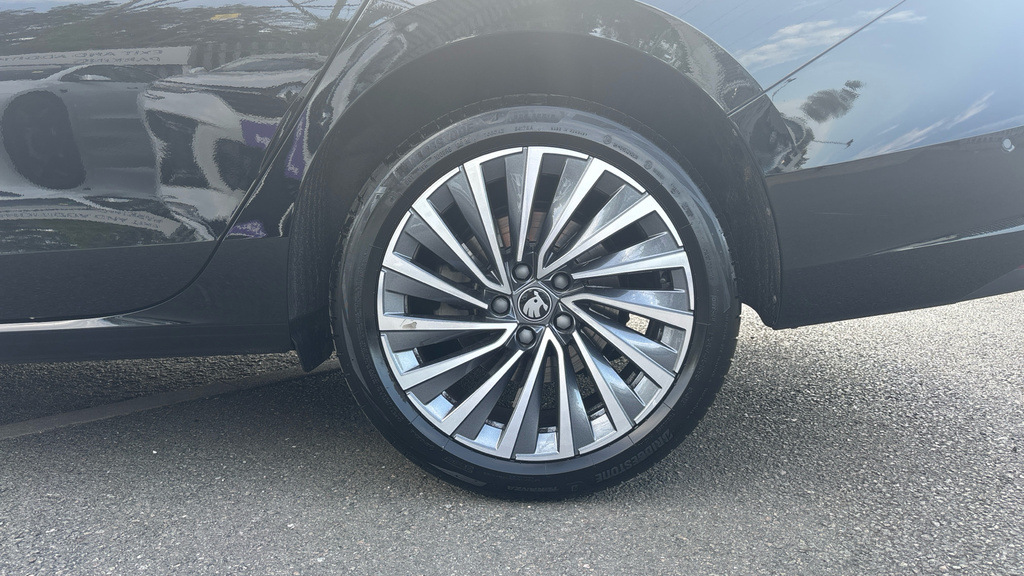 Skoda Superb 1.5 Tsi E-tec Se L Dsg Grey #18