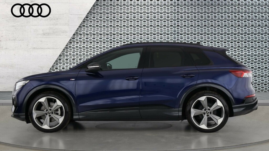 Audi Q4 E Tron 210Kw 45 Quattro 82Kwh Black Edition Blue #9