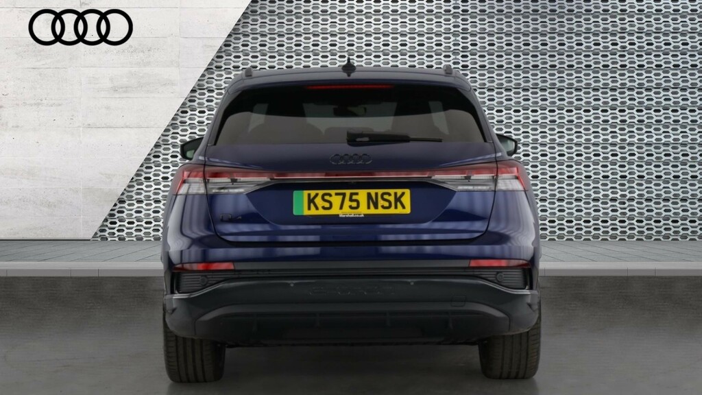 Audi Q4 E Tron 210Kw 45 Quattro 82Kwh Black Edition Blue #11