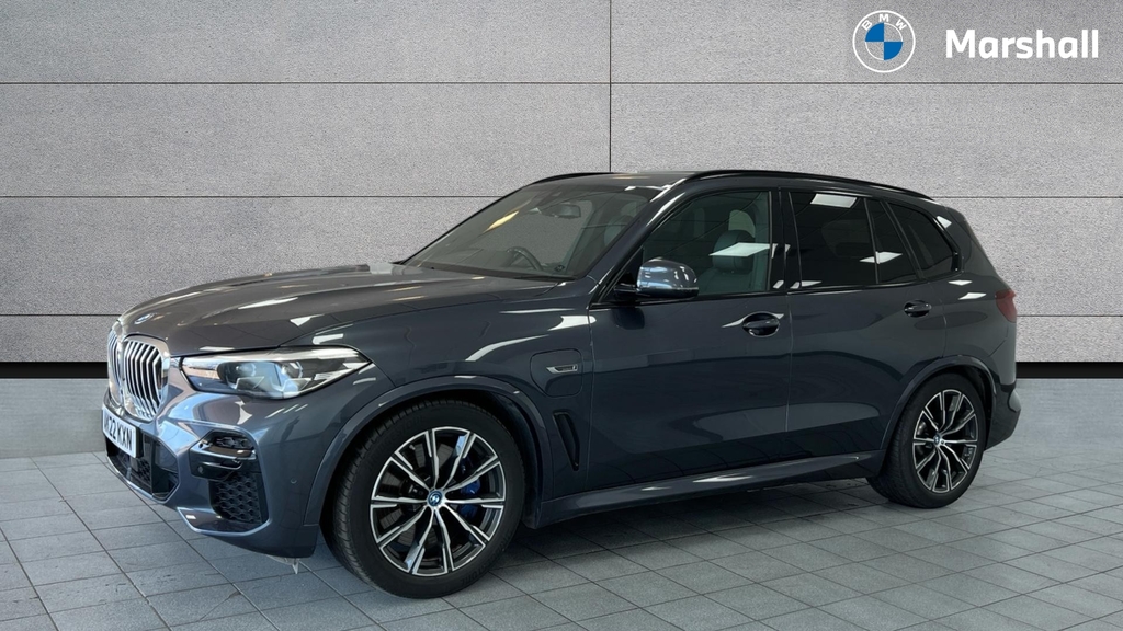 BMW X5 Xdrive45e M Sport White #23