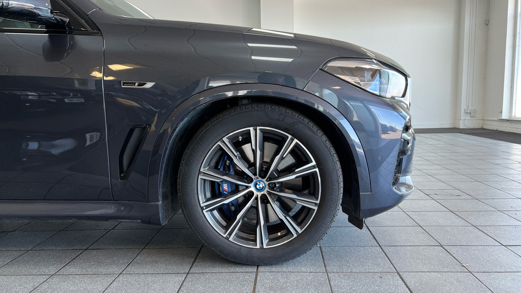 BMW X5 Xdrive45e M Sport White #14