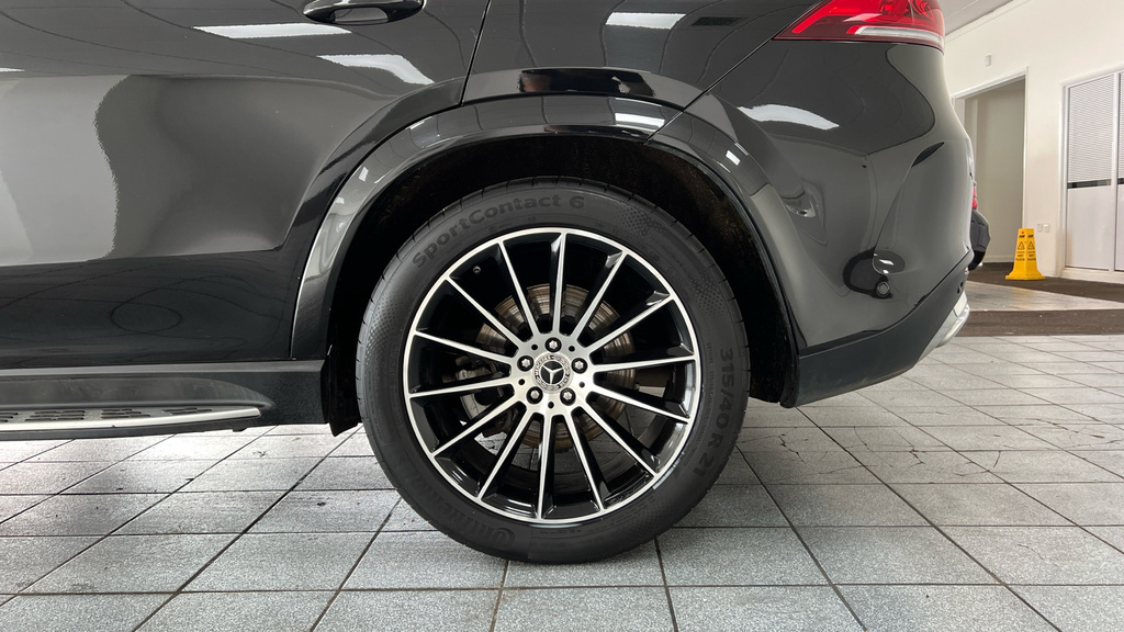 Mercedes-Benz GLE Class Gle400d Amg Line Black #18