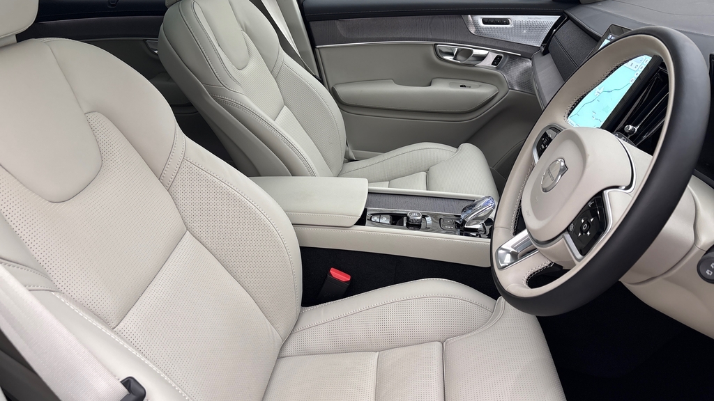 Volvo XC90 2.0 B5p Plus Dark Awd Geartronic Grey #28