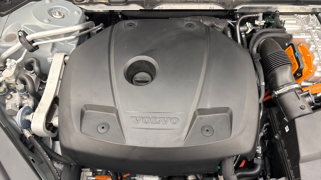Volvo XC90 2.0 B5p Plus Dark Awd Geartronic Grey #14