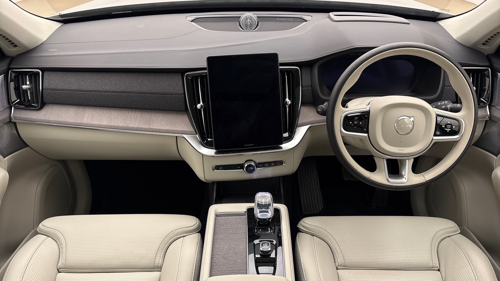 Volvo XC90 2.0 B5p Plus Dark Awd Geartronic Grey #10