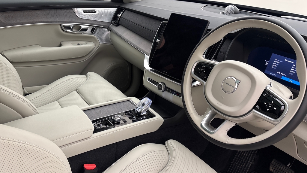 Volvo XC90 2.0 B5p Plus Dark Awd Geartronic Grey #9