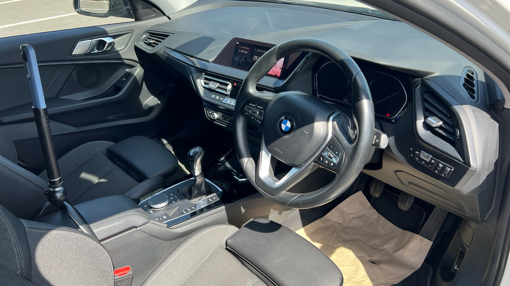 BMW 1 Series 1 Series 118I Sport CP69KKX White #6
