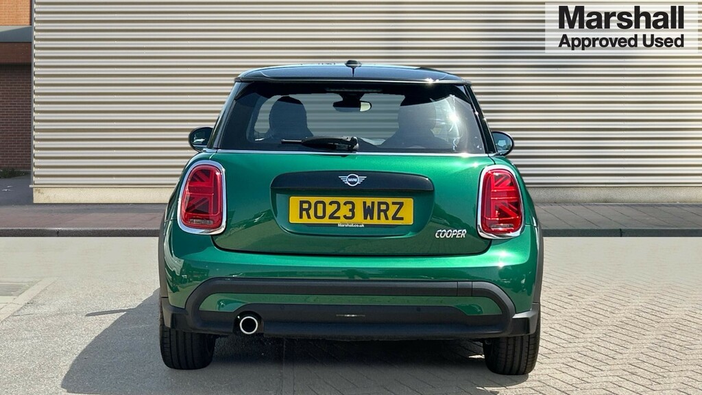Mini Hatch Cooper 1.5 C Exclusive RO23WRZ Green #4