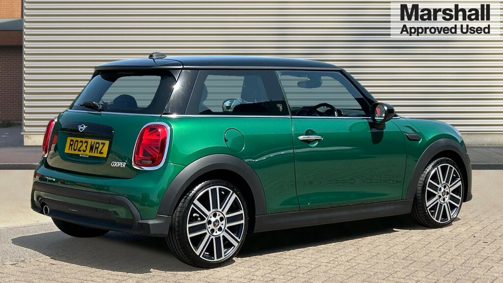 Mini Hatch Cooper 1.5 C Exclusive RO23WRZ Green #3